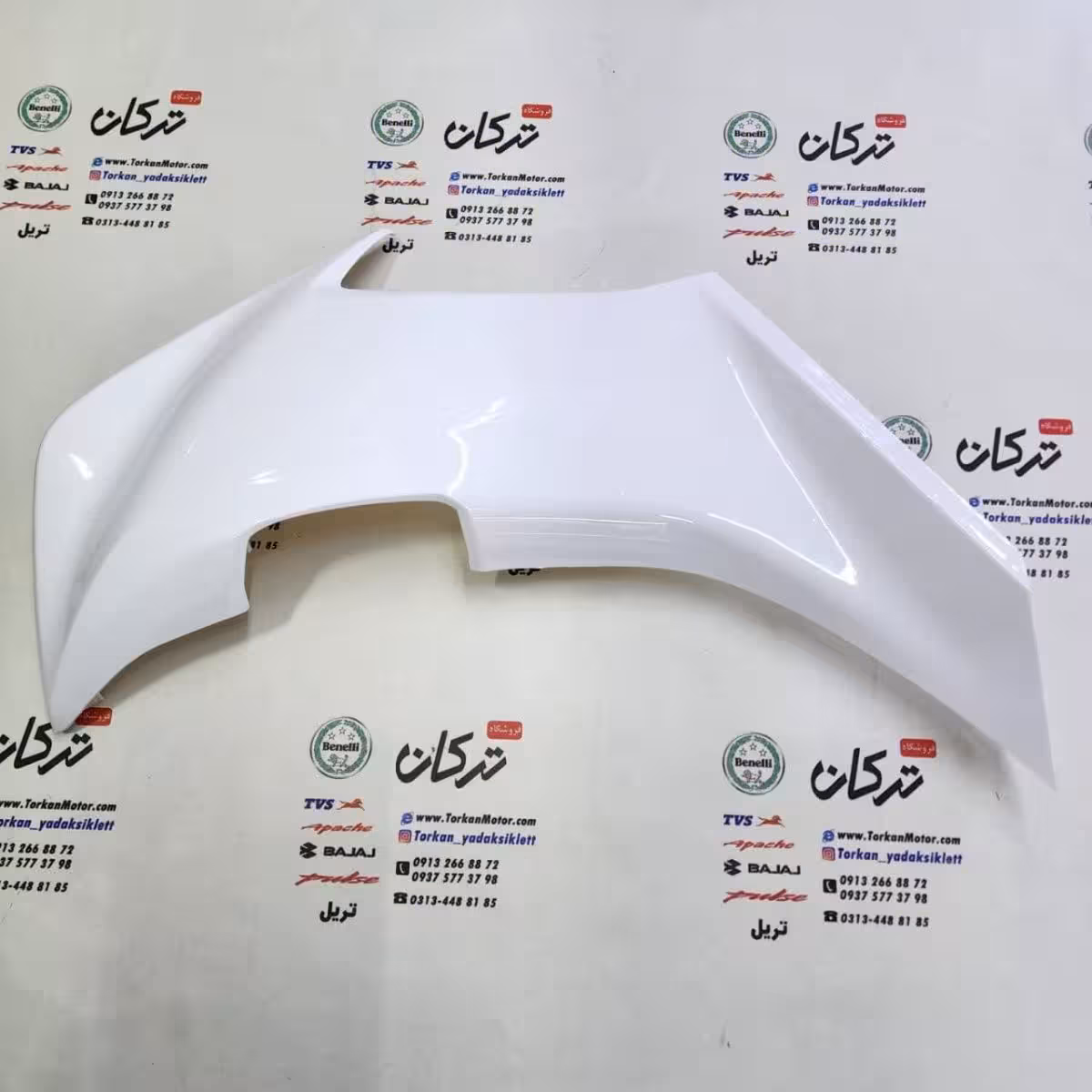 قاب ( کاور ) فلاپ بغل چراغ ( بلوری ) موتور طرح ایروکس و nvx ( سفید براق ) اتاق جدید ( چپ )
