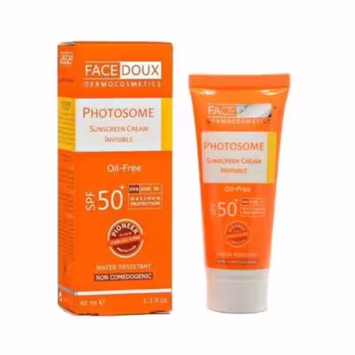 کرم ضد آفتاب بی رنگ فاقد چربی فوتوزوم SPF50 فیس دوکس