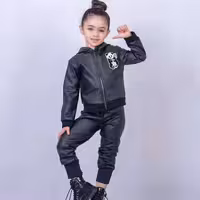 سویشرت شلوار چرم واکسی پاندا