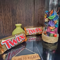 شکلات توییکس(Twix)دوبل(عمده و قیمت  بسته ی 25 عددی)