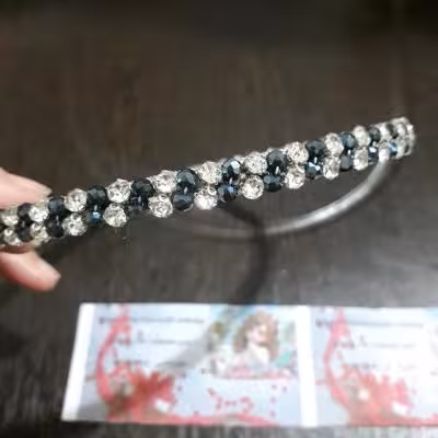 تل نگینی کریستال