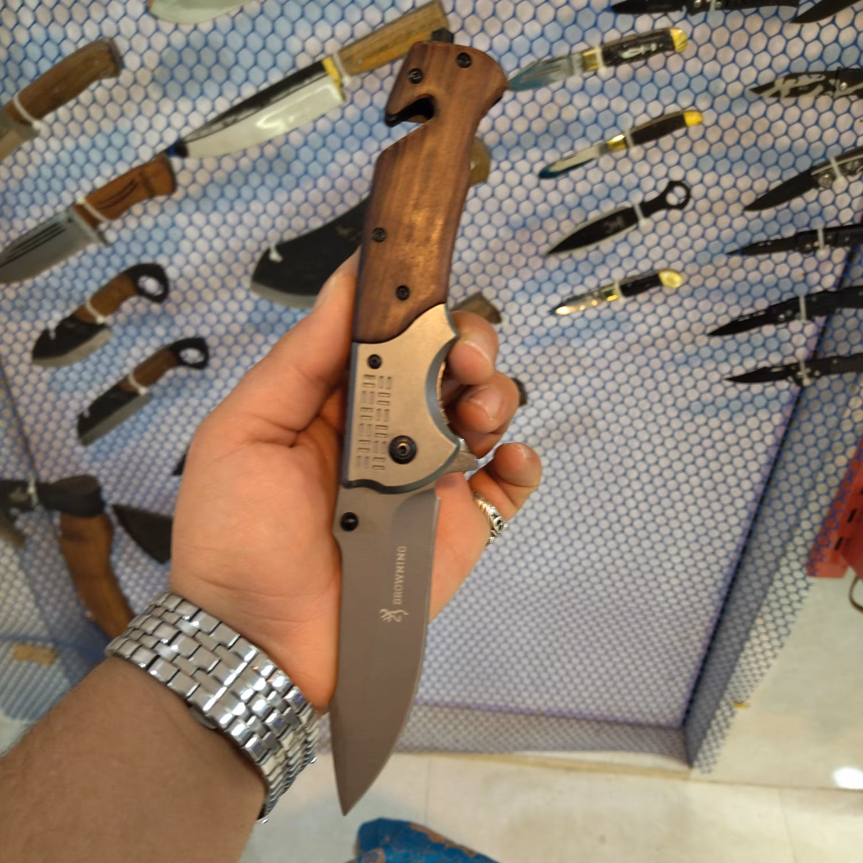 چاقو نیمه اوتومات da166