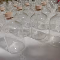 شیشه ویال سایز بزرگ با در فومی