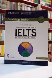 کتاب آموزشی The Official Cambridge Guide to IELTS