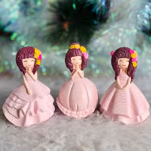 مجسمه دختر برفی پرنسسی کد 534