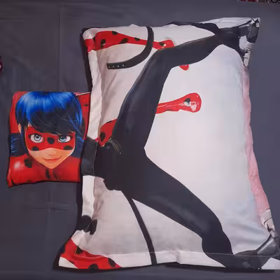 سرویس ملحفه مدل کشدوز niki03.20 کفشدوزکی کد 90 یک نفره دو تکه