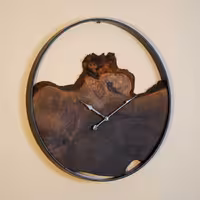 ساعت دیواری چوبی روستیک نوین کلاک – 60 سانتی‌متر