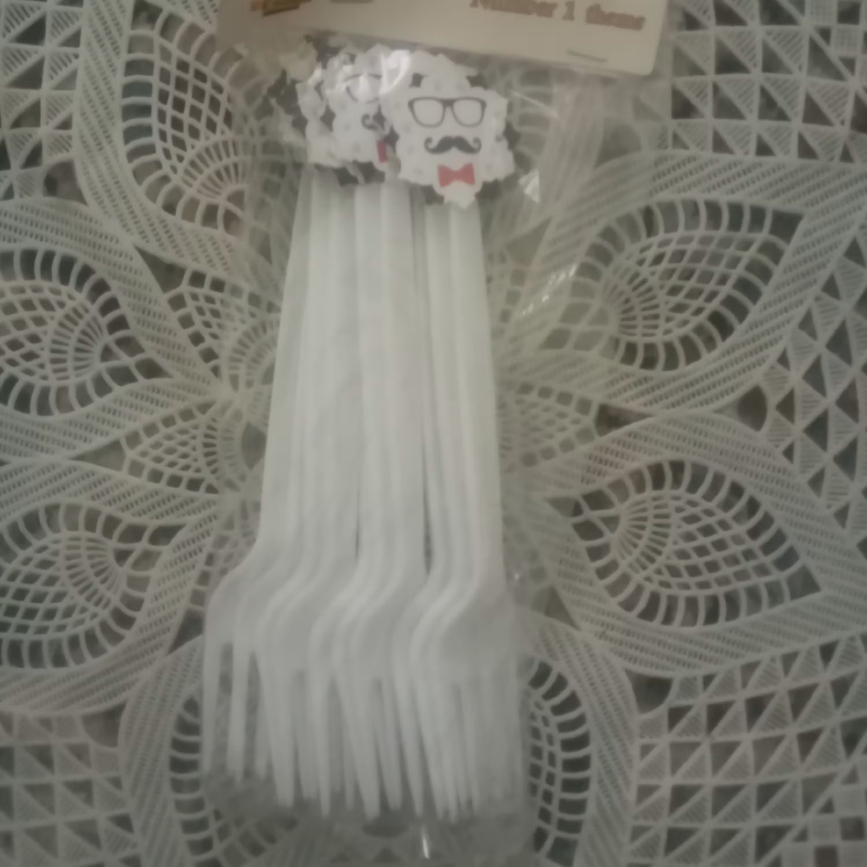 چنگال یکبارمصرف مدل سبیل