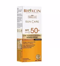 کرم ضد آفتاب بی رنگ بیوکسین مناسب پوست نرمال و خشک 50 میل BIOXCIN