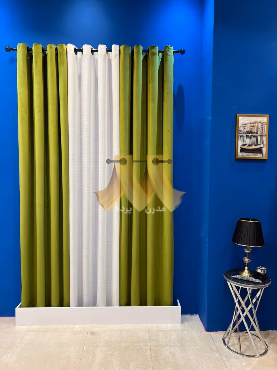 پرده آماده پانچی مخمل ساده سبز پسته ای