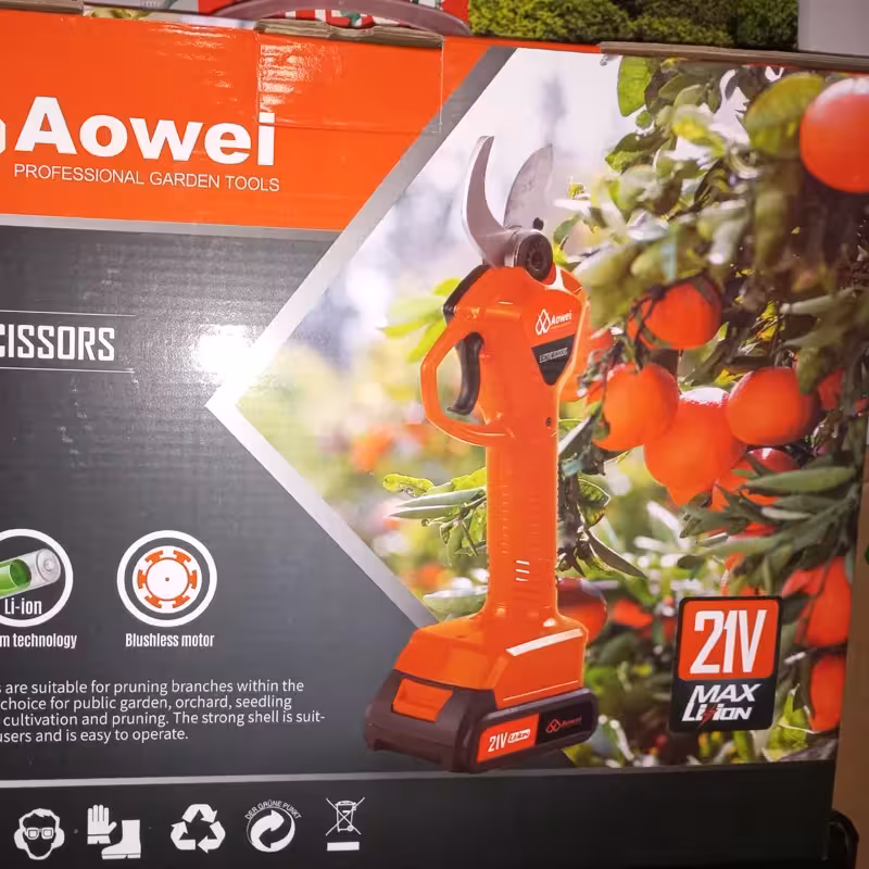 قیچی شارژی فوق حرفه ای. aowei pro