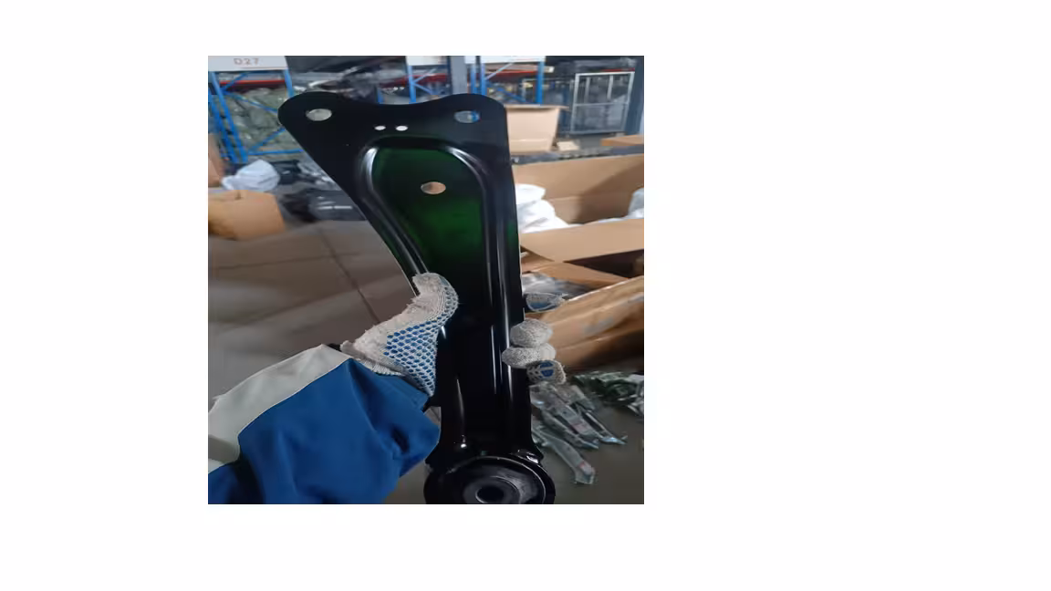 بازویی طولی اکسل عقب راست دیگنیتی