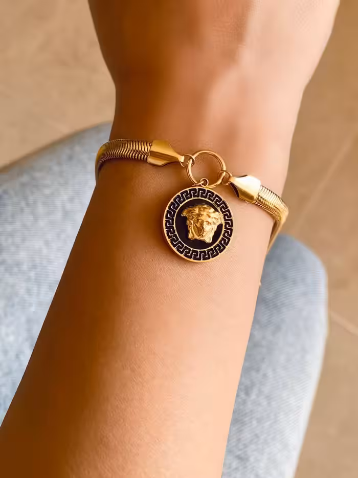 دستبند استیل ماری مدل ورساچه