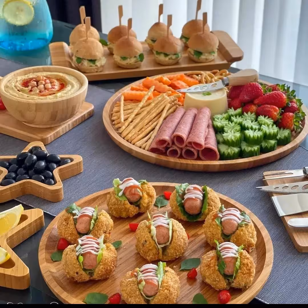 سینی سرو چوبی گرد ،موجود در سه سایز ،قابل شستشو،برای طولانی تر شدن عمر وسایل چوبی بالافاصله بعداز شستشو خشک کنید