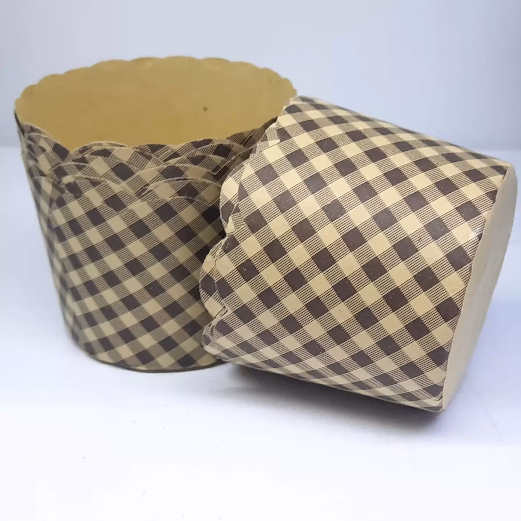 کاغذ مافین شطرنجی