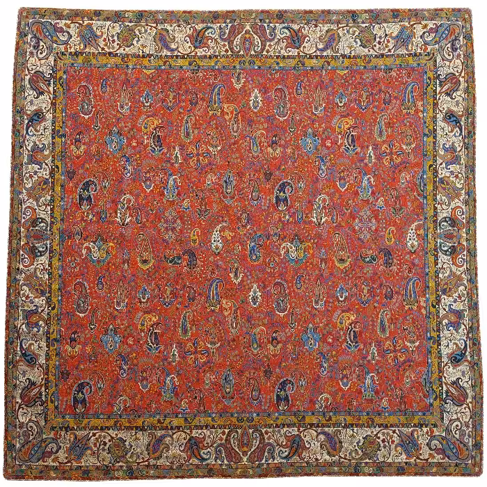 رومیزی مربع ترمه ابریشم کد TRM209 نفیس رنگ قرمز کمرنگ آستر زرشکی لبه مغزی دوزی