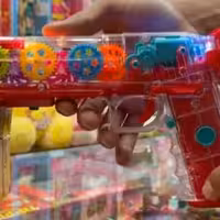 اسباب بازی تفنگ چرخ دنده ای