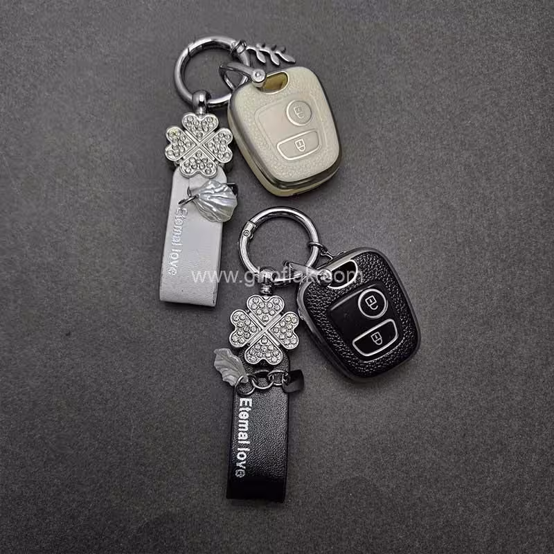 کاور ریموت پژو 206 – 207 – پارس مدل بالا و رانا طرح چرم با بند چرم نگین دار