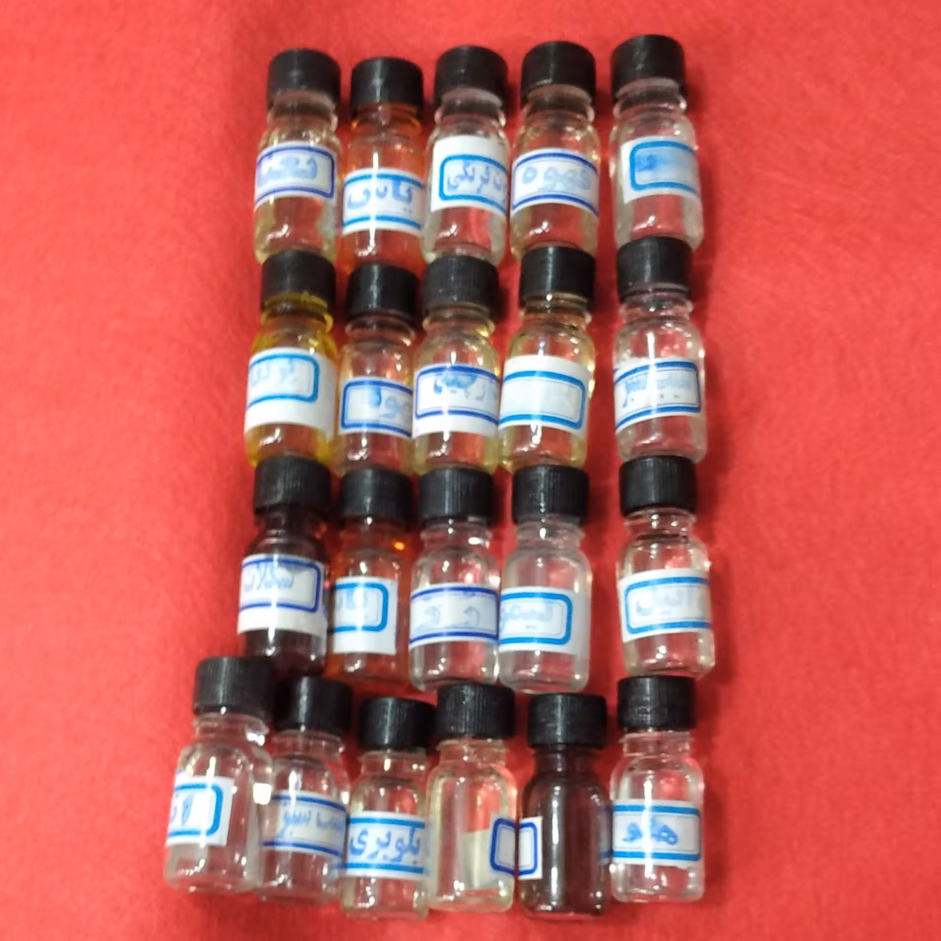 اسانس شمع 15 گرمی 1 شیشه