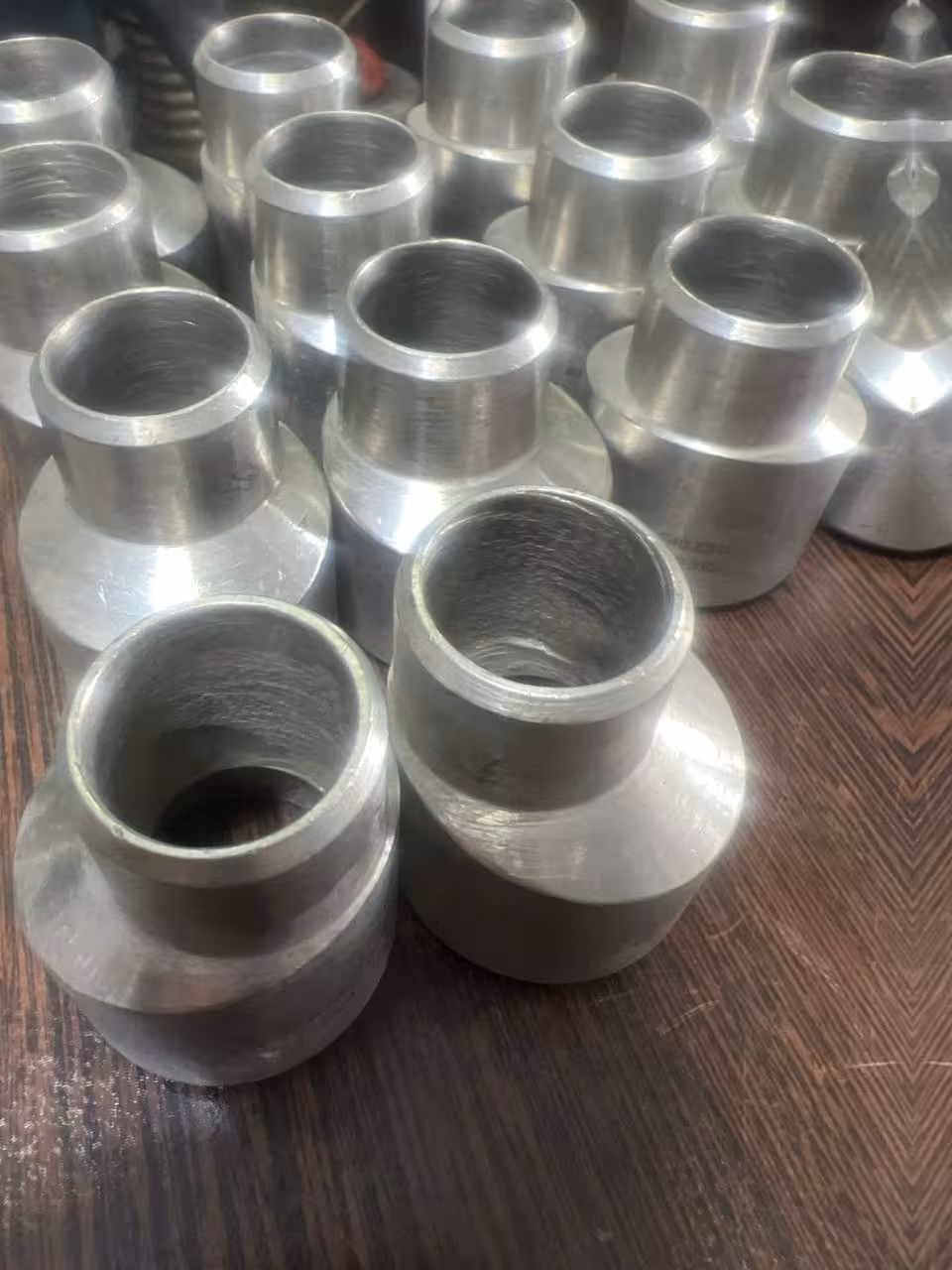 سویج نیپل 1 1/2اینچ به 1 ینچ رده 10 اس 40 اس به طول 64 میلیمتر SA182F316L ایرانی