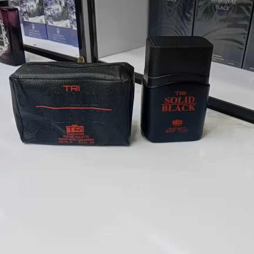 ادکلن  solid black اماراتی