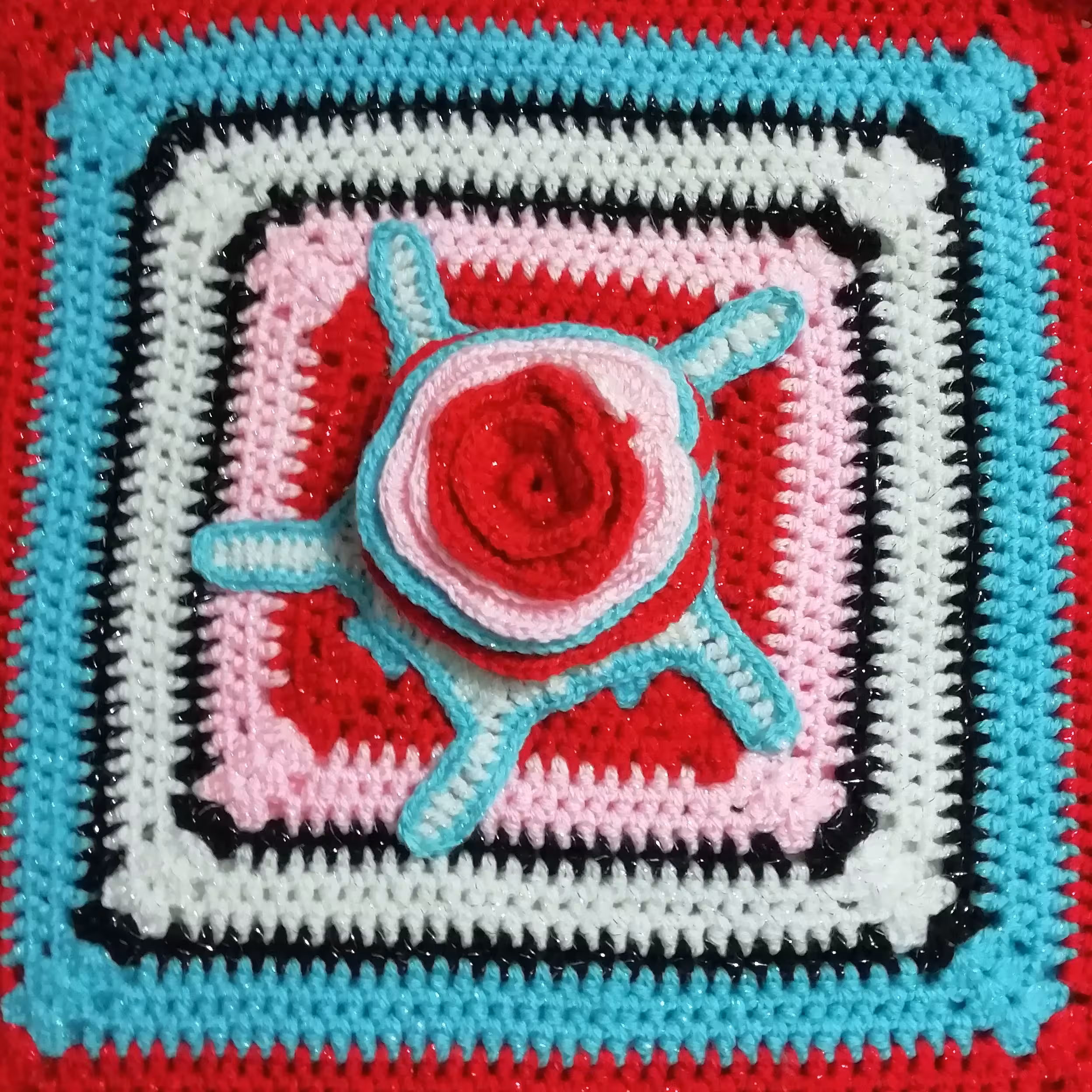 کوسن بافتنی گل برجسته 2تایی