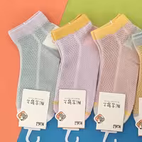 جوراب دخترانه و پسرانه 