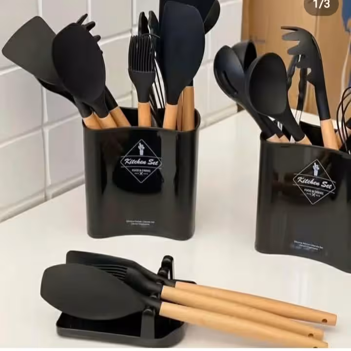 ست ابزاز سلیکونی 12 پارچه با پایه نگه دارنده اضافه نسوز