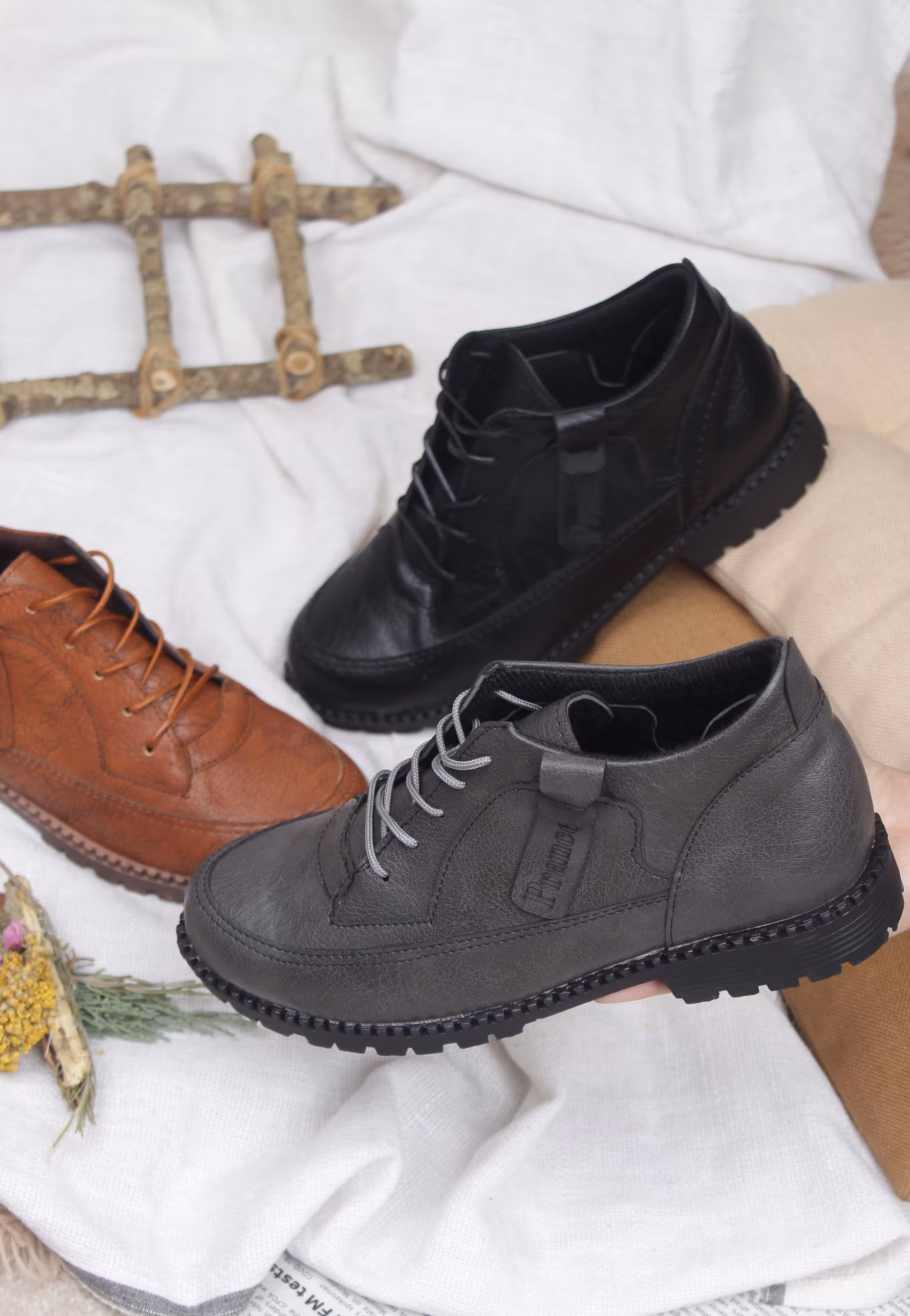 نیم بوت زنانه ساعتی