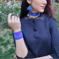 ست طوق گردن و دستبند و گوشواره سوزن دوزی کد S27