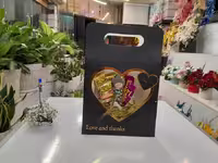 باکس کادویی دسته دار عروسک روسی سبز