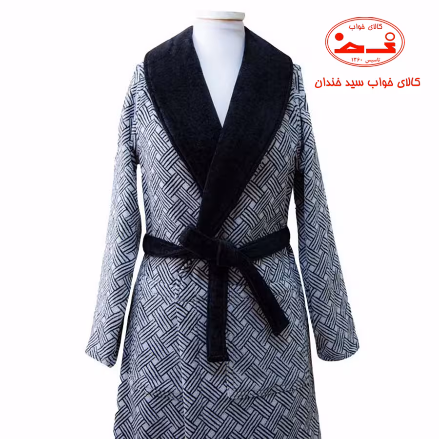 حوله تن پوش نویان