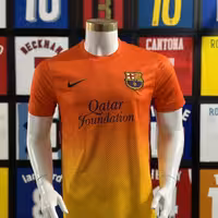 لباس کلاسیک دوم بارسلونا 2012 پلیری مشابه اورجینال