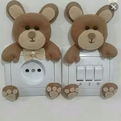 تزیین پریز و کلید نمدی طرح خرس قهوه ای