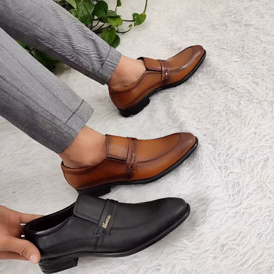 کفش مردانه چرم طبیعی گاوی مدل مجلسی ساعتی