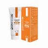 کرم ضد آفتاب رنگی درمنجلین مدل Light Beige SPF 40 مناسب انواع پوست حجم 30 میلی لیتر    