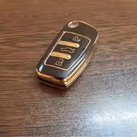 کاور ریموت خودرو ام وی ام X22 طرح کربن لاکچری