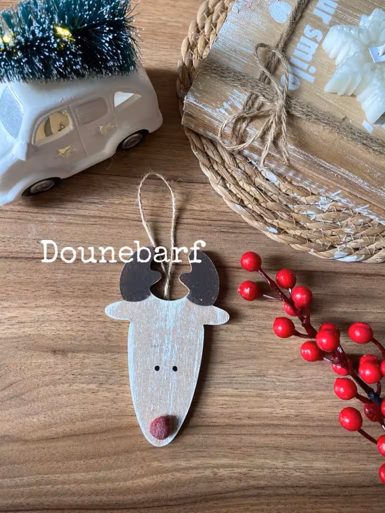 آویز کله گوزن