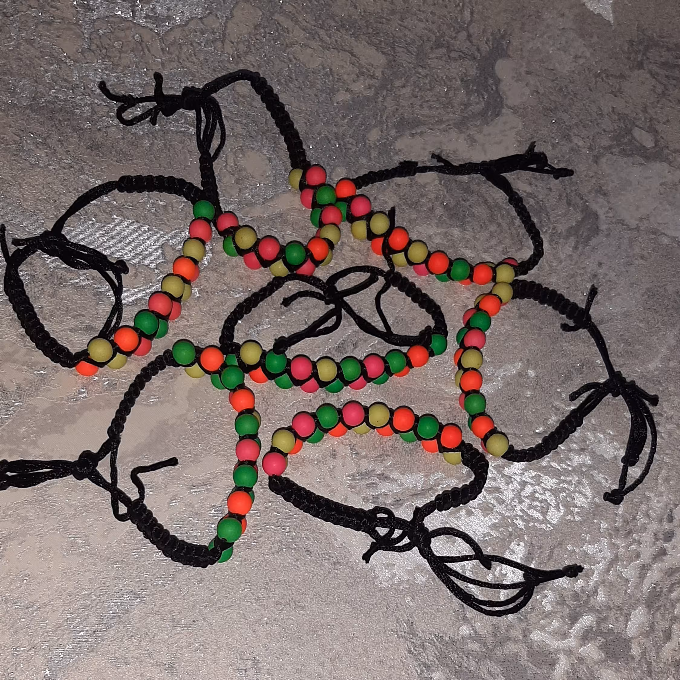 7 عدد دستبند شبرنگ بافت 