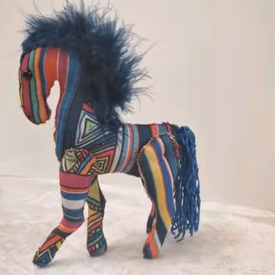اسب پارچه ای خوش دوخت و خاص مناسب سال اسب