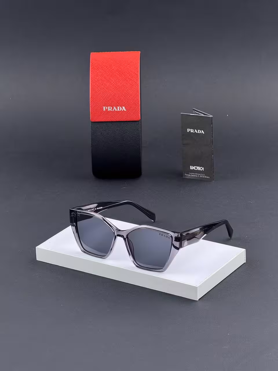 عینک آفتابی ترند پرادا مدل PR2659