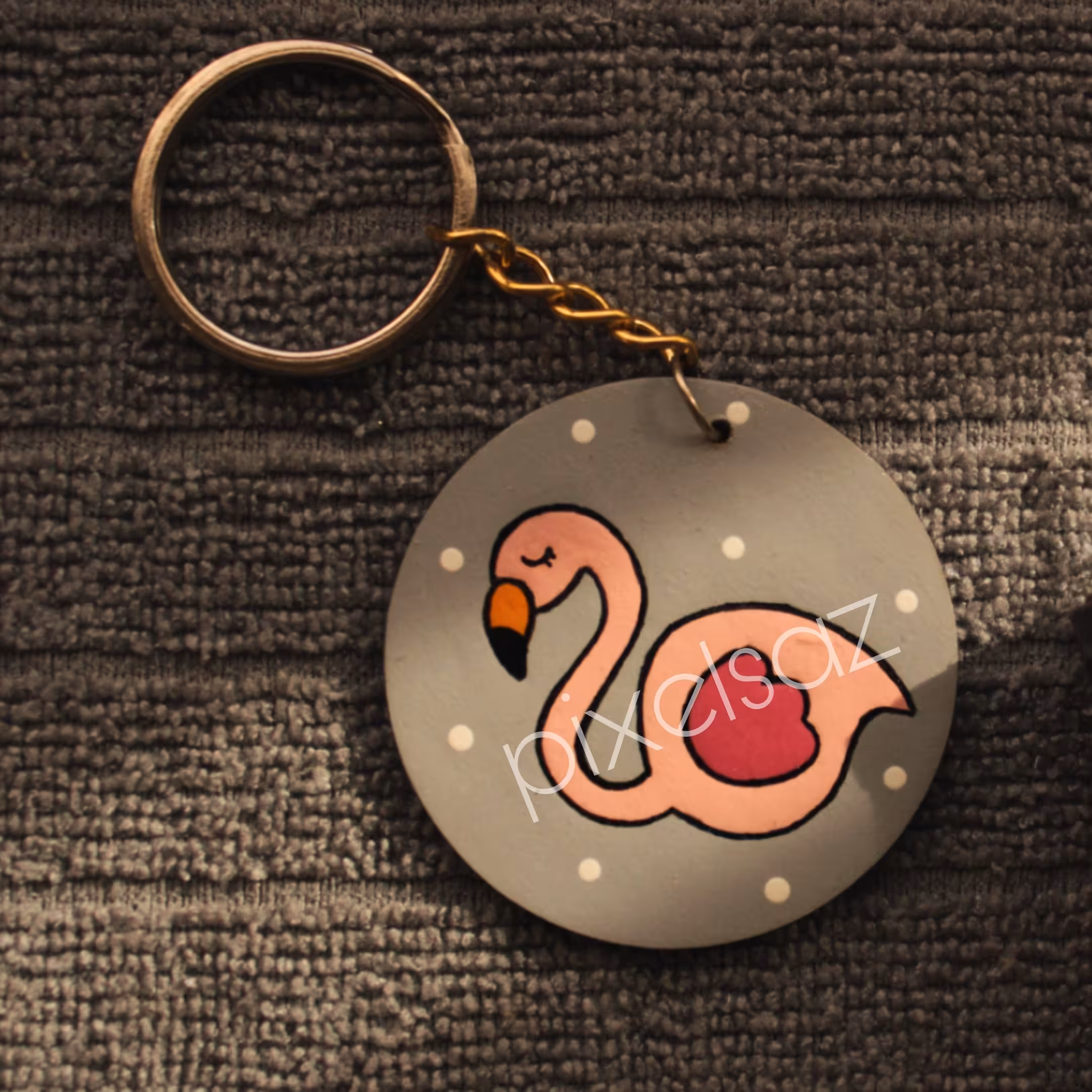 جاسوئیچی طرح فلامینگو پیکسل ساز/جنس چوبی و نقاشی شده/قطر5سانت/مناسب برای آویز کلید