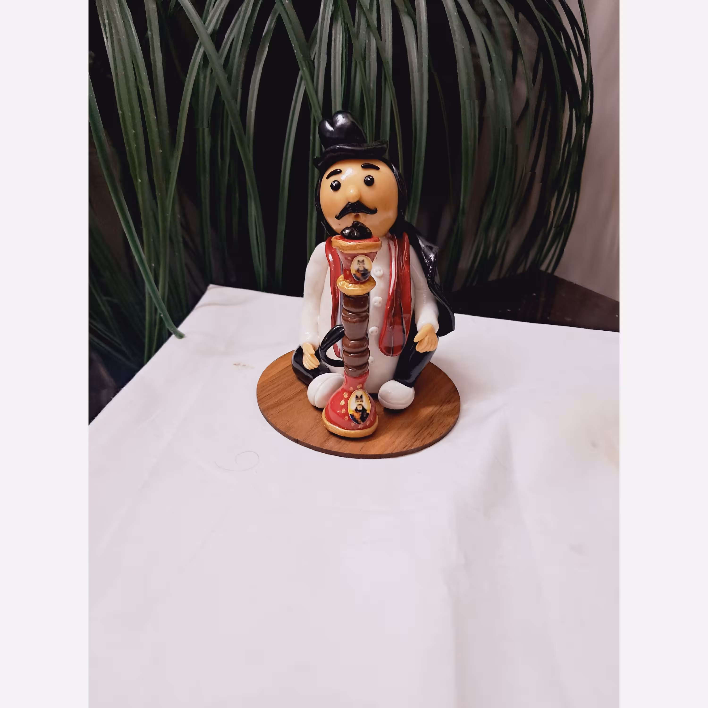 مجسمه مرد لوتی