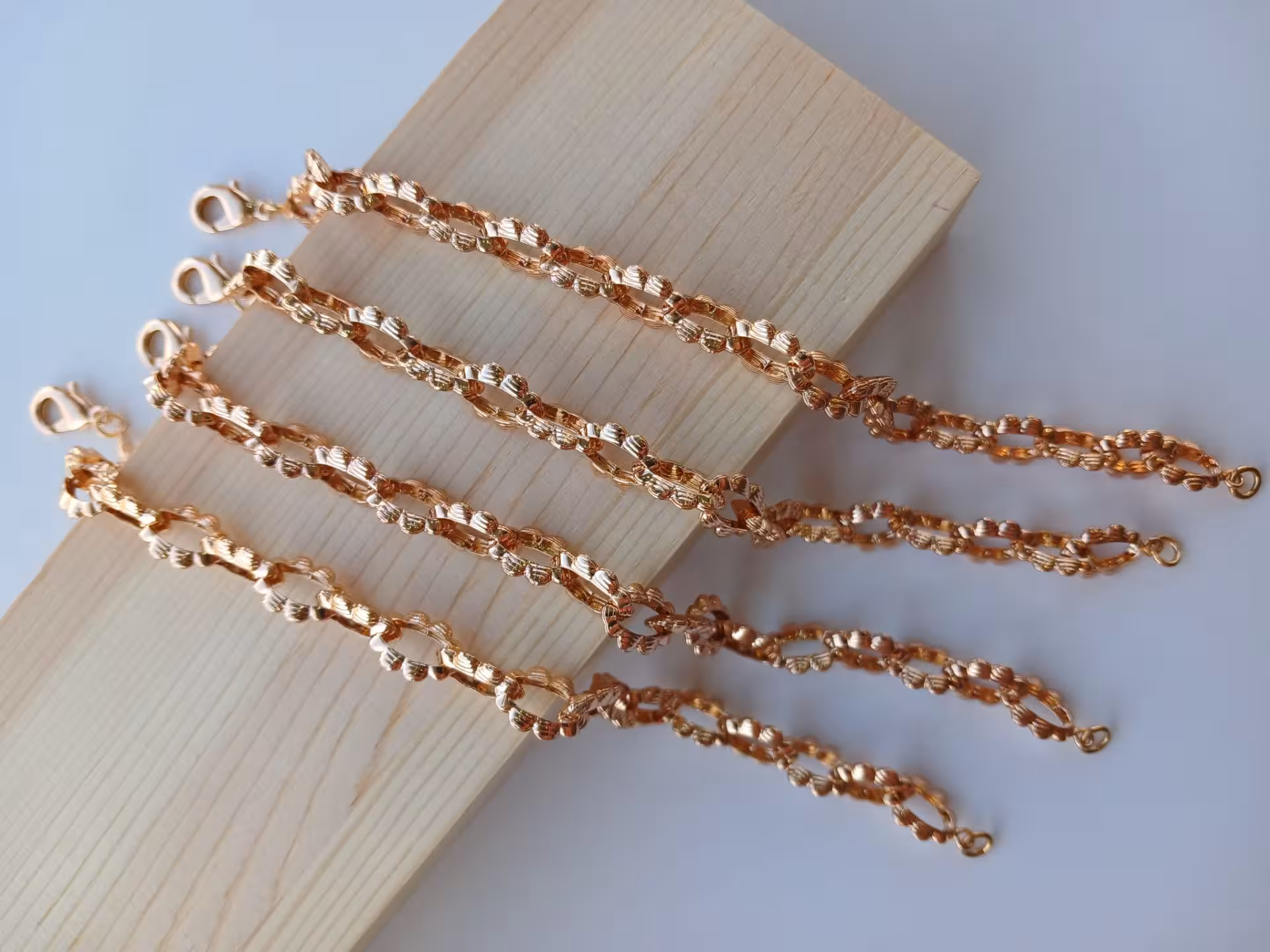 دستبند زنجیری ژوپینگ  کد1855