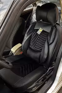 روکش صندلی وسط مخمل بغل چرم نیولاماری(پاییونی)دارای پدگردن وگودی کمرvipطبی خلبانی درجه1کوالیتی ومتریال بالاوعالی مناسب تاراV1وV4‌‌پلاس تارا