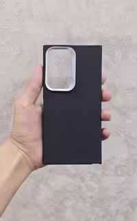قاب چرمی مشکی برای سامسونگ S24 Ultra با استایل کلاسیک و محافظت حرفه‌ای