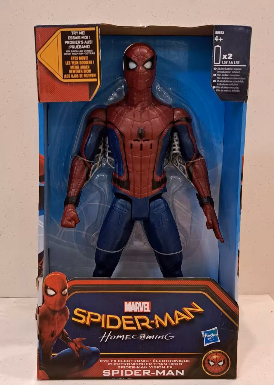 فیگور چشم متحرک اسپایدرمن کد: 49290 Hasbro Spider Man Figure Eyes Move
