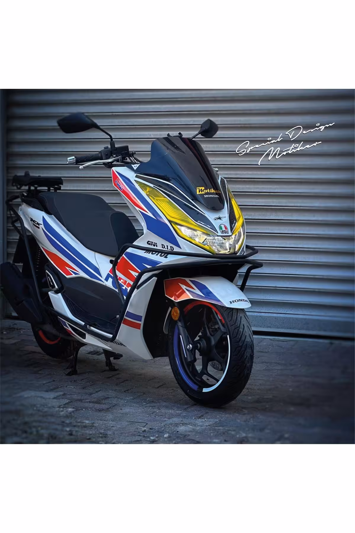 محافظ باک و برچسب مدل STIKCER HONDA PCX 2021 2024 HRC Motiker