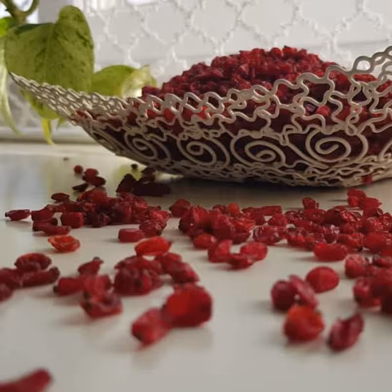 زرشک اناری اصل قاینات عرضه بصورت بسته های نیم کیلویی 