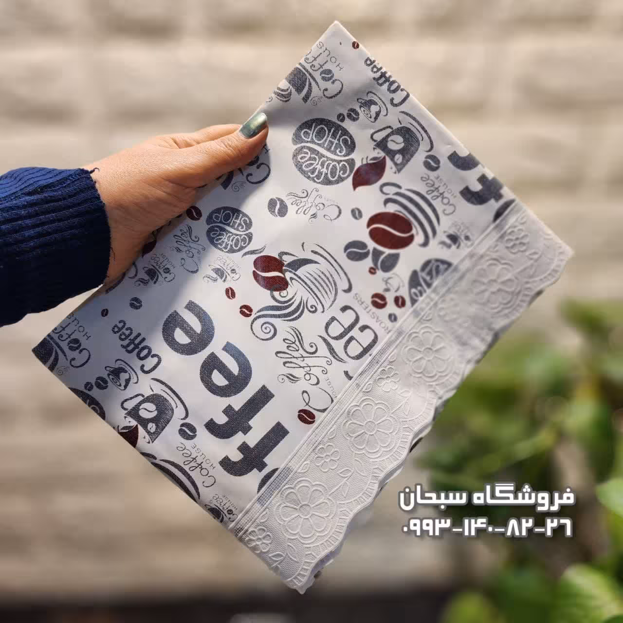 سفره پلاستیکی در دو مدل 6 نفره  و 8 نفره